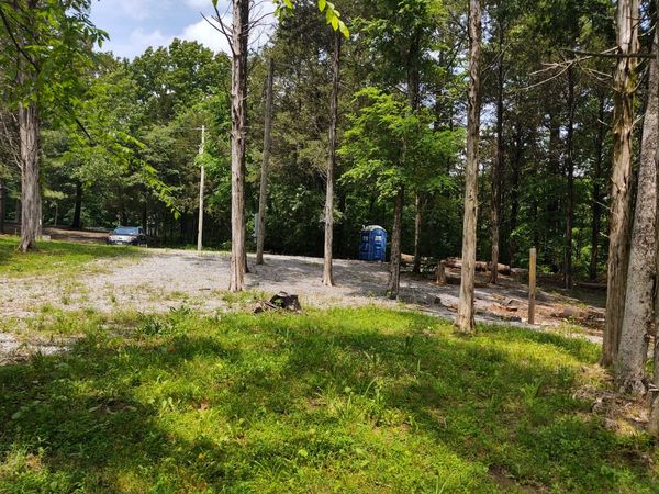 67 Dutchman Trail , Vienna, IL 62995