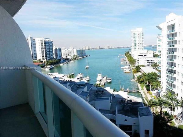7900 Harbor Island Dr , Unit 1010, North Bay Village, FL 33141