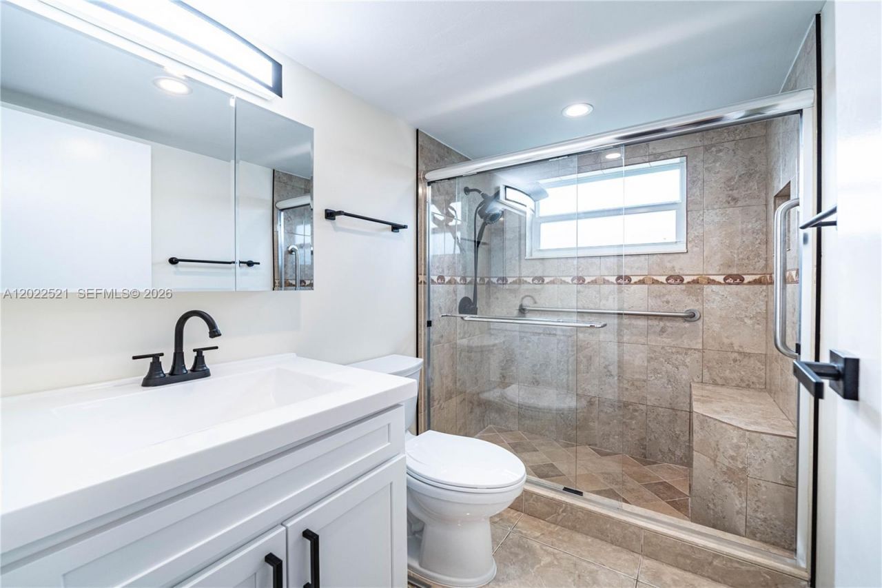145 Brittany D, Unit 145, Delray Beach, FL 33446 Photo