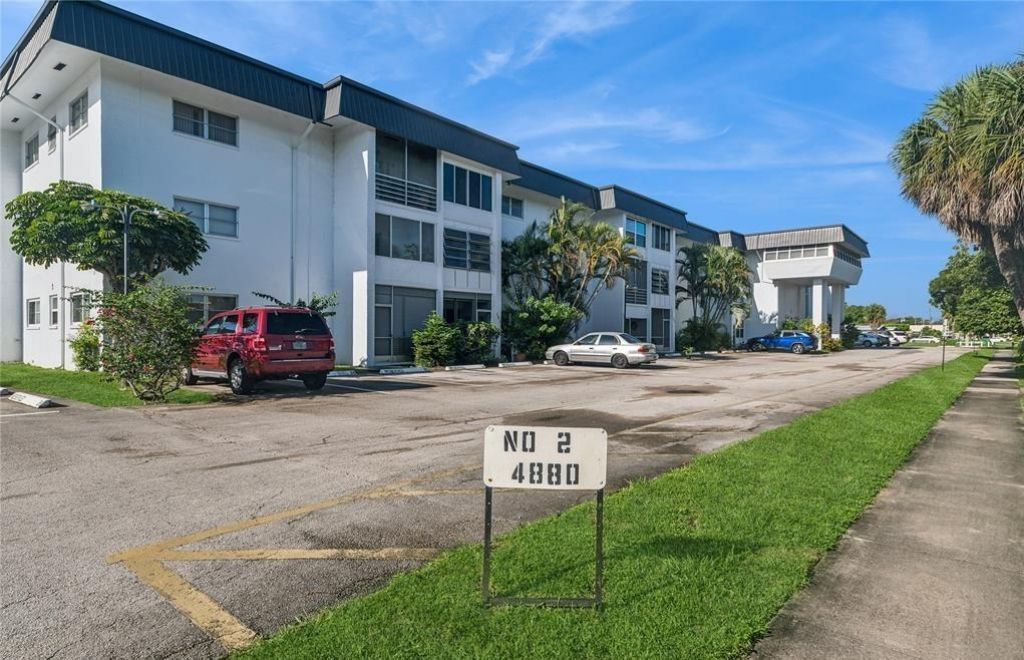 4880 NW 22nd Street, Unit 309, Lauderhill, FL 33313 Photo