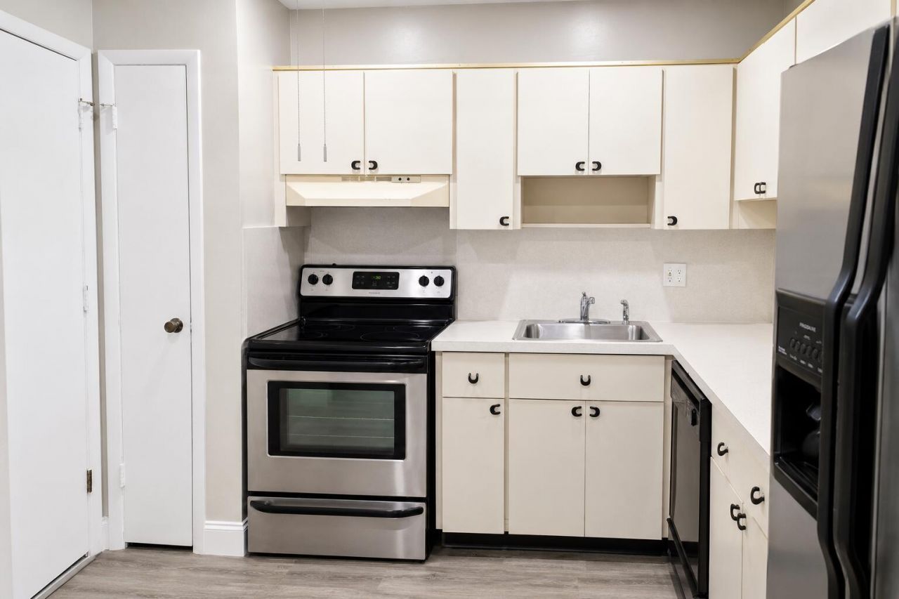 4880 NW 22nd Street, Unit 309, Lauderhill, FL 33313 Photo