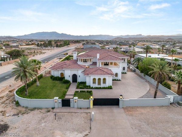 8895 S Tenaya Way , Las Vegas, NV 89113