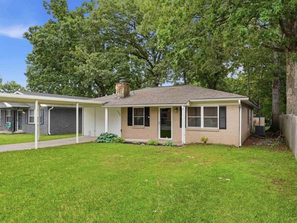 404 SE 1st Street, Bryant, AR 72022