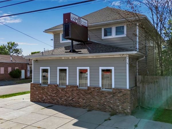 484 Ontario Street , Buffalo, NY 14207