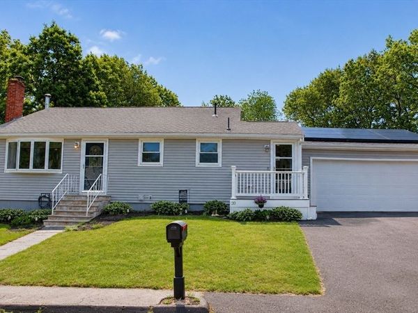 20 Millhouse Ave, Randolph, MA 02368