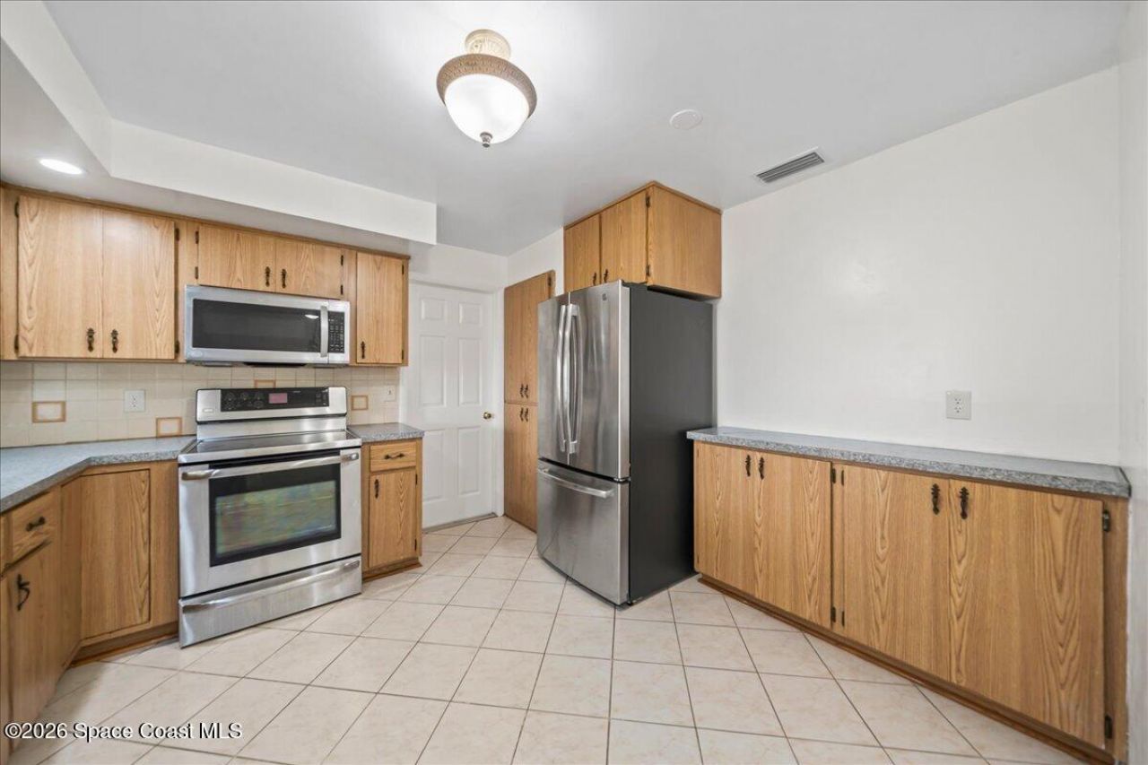 500 Westchester Avenue , Melbourne, FL 32935 Photo