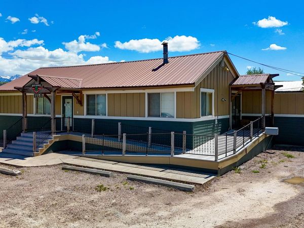 10 Seventh Avenue E, Polson, MT 59860