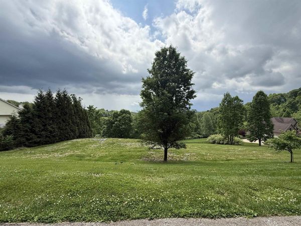 113 Iris Lane, Morgantown, WV 26501