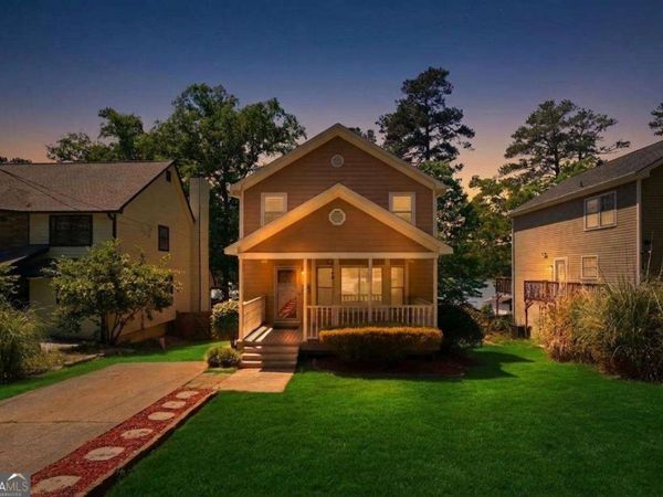 8712 Lake Drive, Snellville, GA 30039