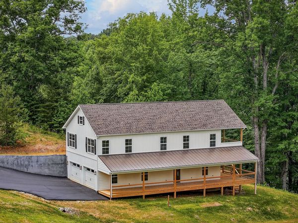 253 River Front Dr , Sparta, TN 38583