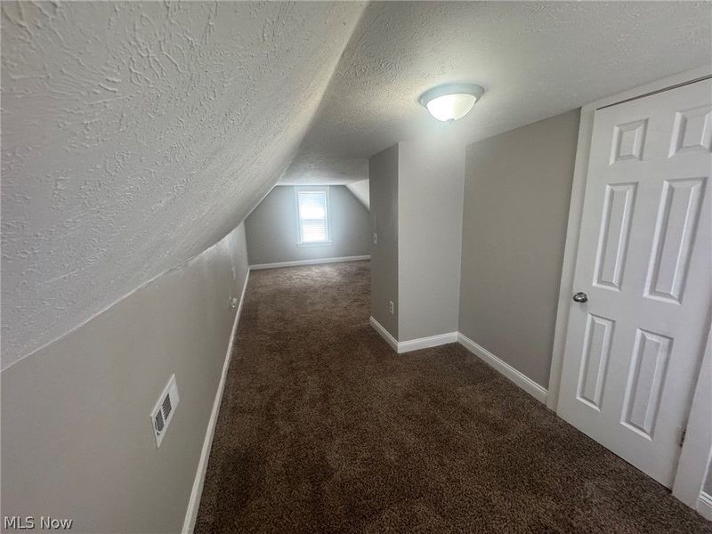 9710 Easton Avenue, Cleveland, OH 44104 Photo 15