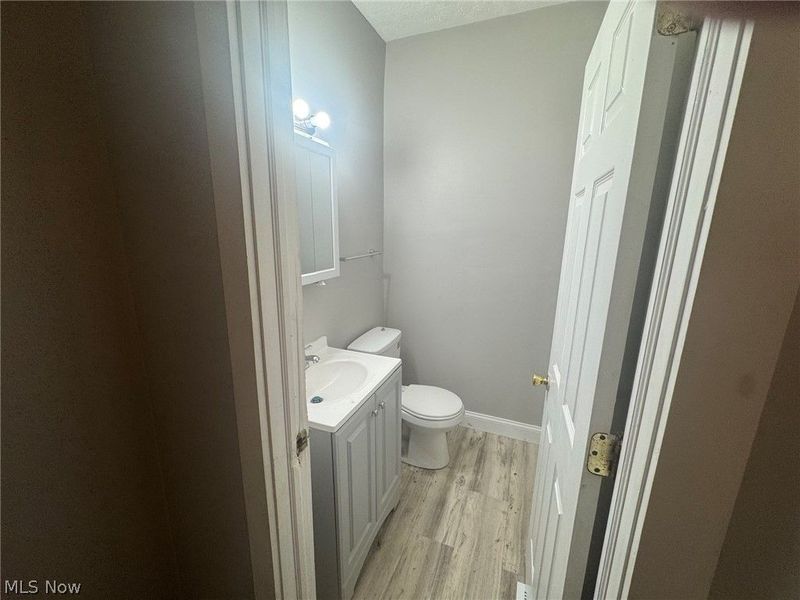 9710 Easton Avenue, Cleveland, OH 44104 Photo 9