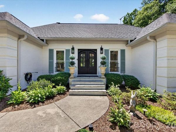 11100 Tara Oaks Drive, Mint Hill, NC 28227