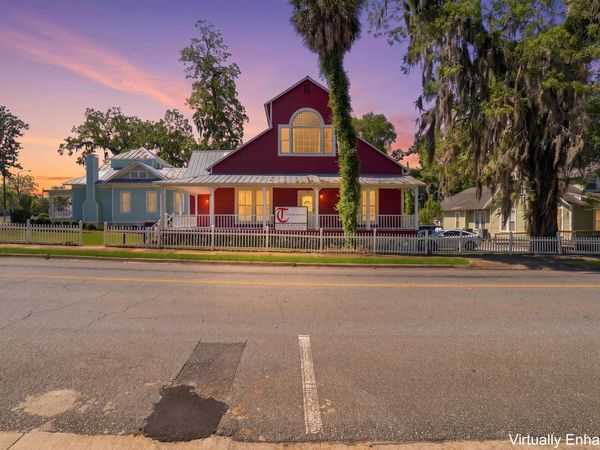 9 W KING Street , Quincy, FL 32351