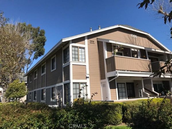 1505 E S RAITT Street, Santa Ana, CA 92704