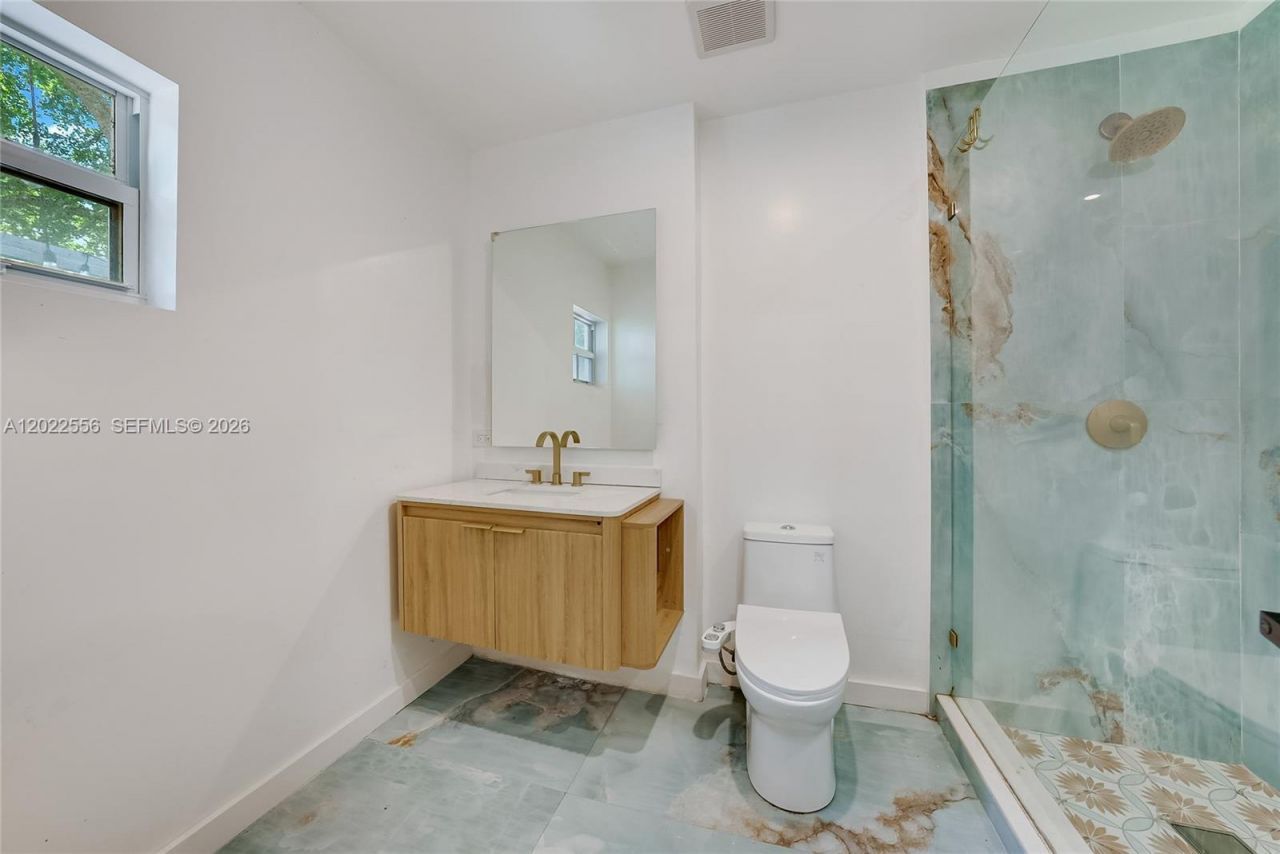 716 SW 5th Ave , Hallandale Beach, FL 33009 Photo