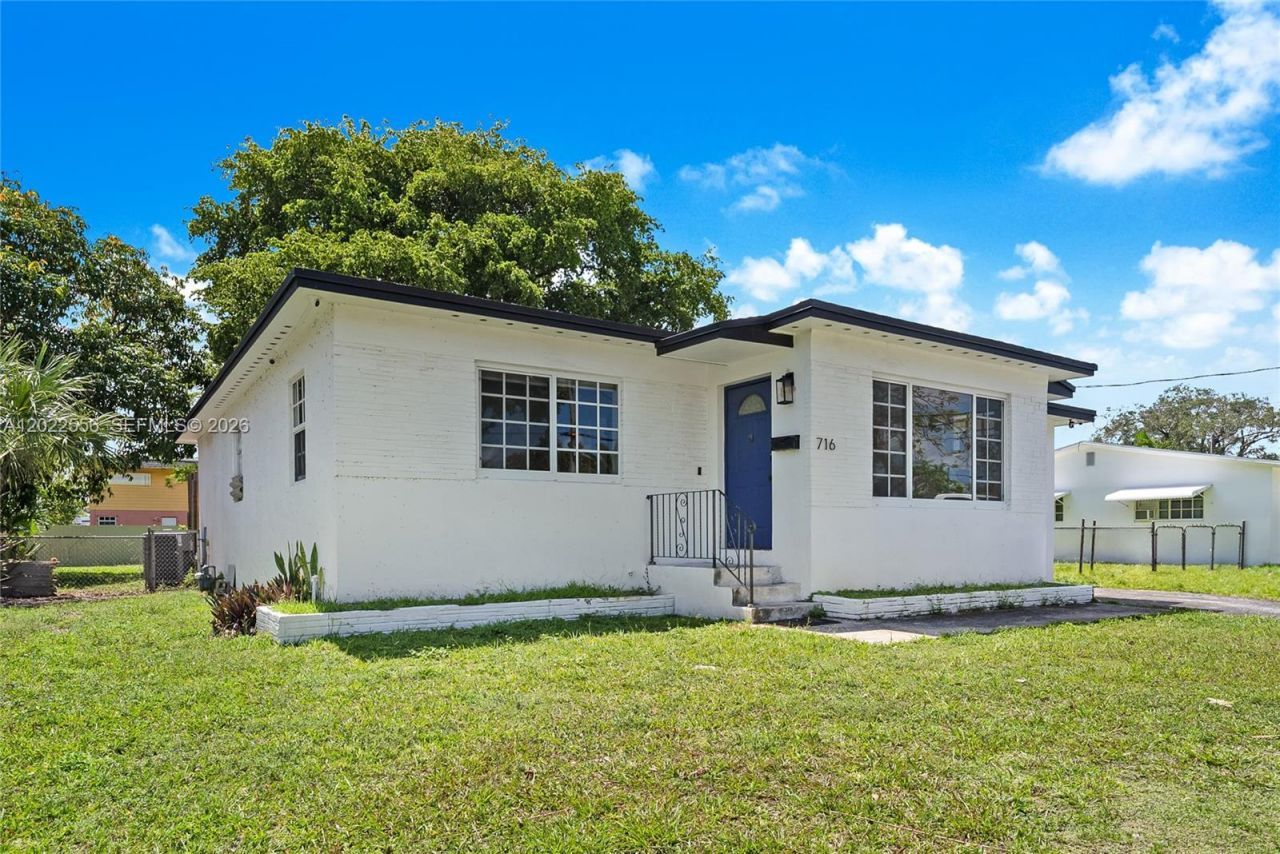 716 SW 5th Ave , Hallandale Beach, FL 33009 Photo