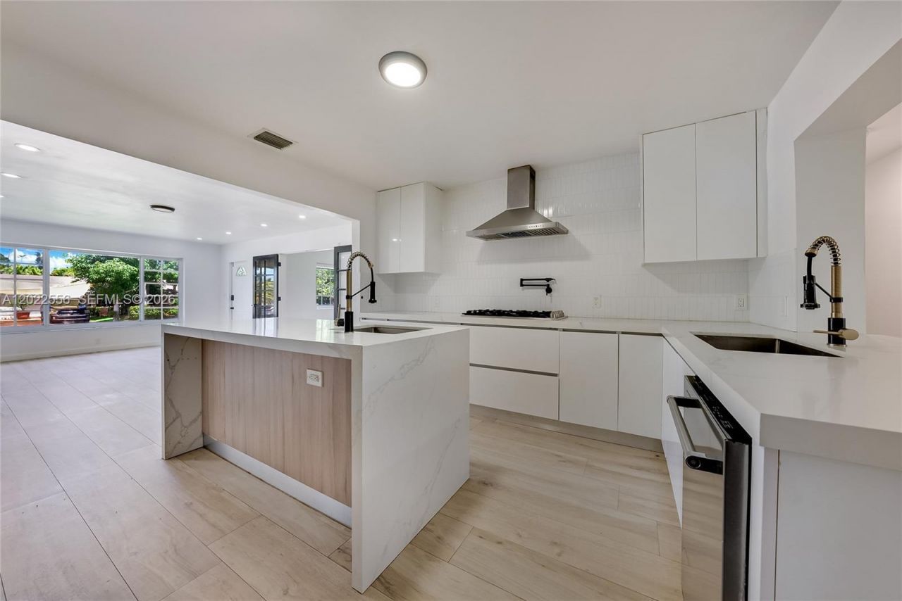 716 SW 5th Ave , Hallandale Beach, FL 33009 Photo