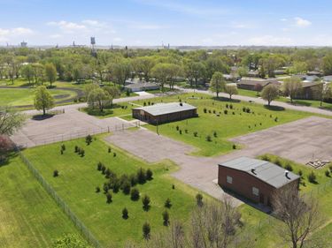 612 N Brown Street, Winthrop, MN 55396