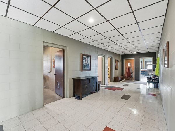 612 N Brown Street, Winthrop, MN 55396
