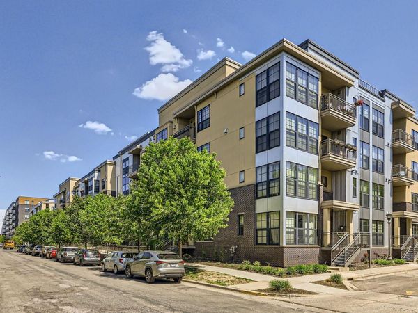 820 Emerald Street, Unit 402, Saint Paul, MN 55114