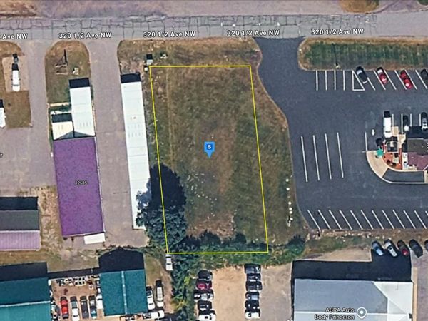 12537 320 1/2 Avenue NW, Princeton, MN 55371