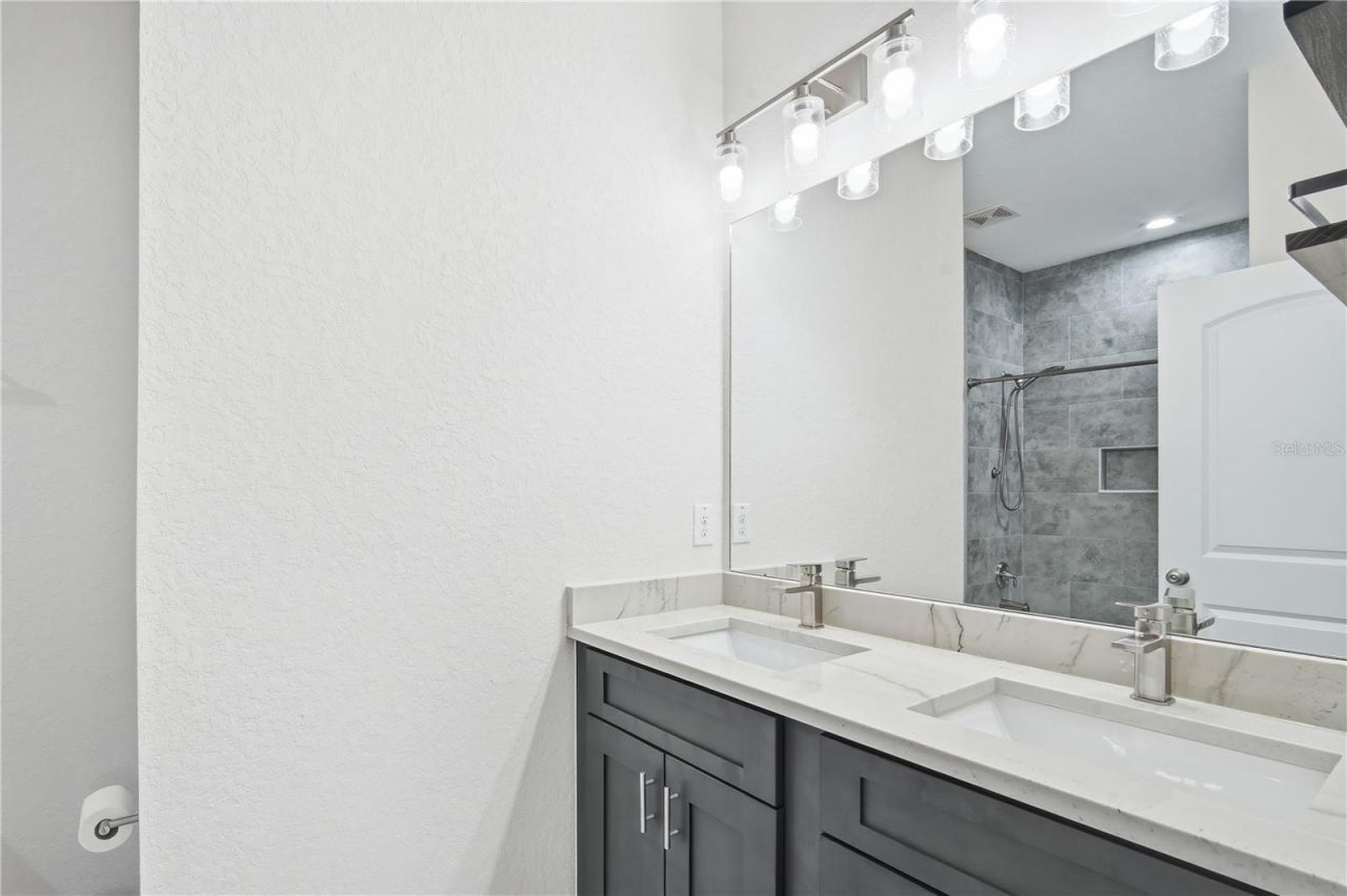 2904 Banza Street, Tampa, FL 33605 Photo
