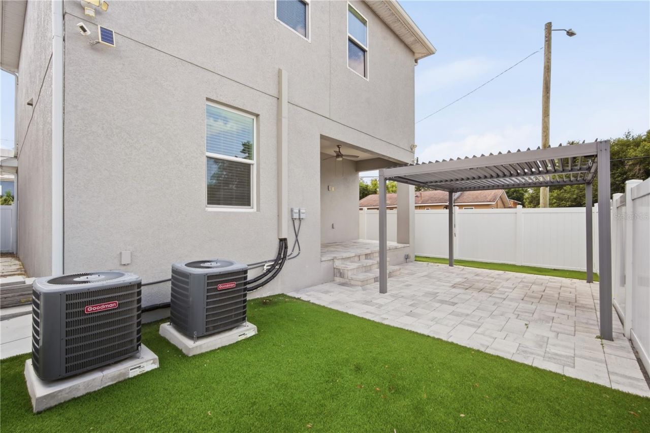 2904 Banza Street, Tampa, FL 33605 Photo