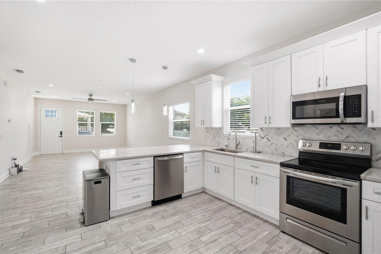 2904 Banza Street, Tampa, FL 33605 Photo