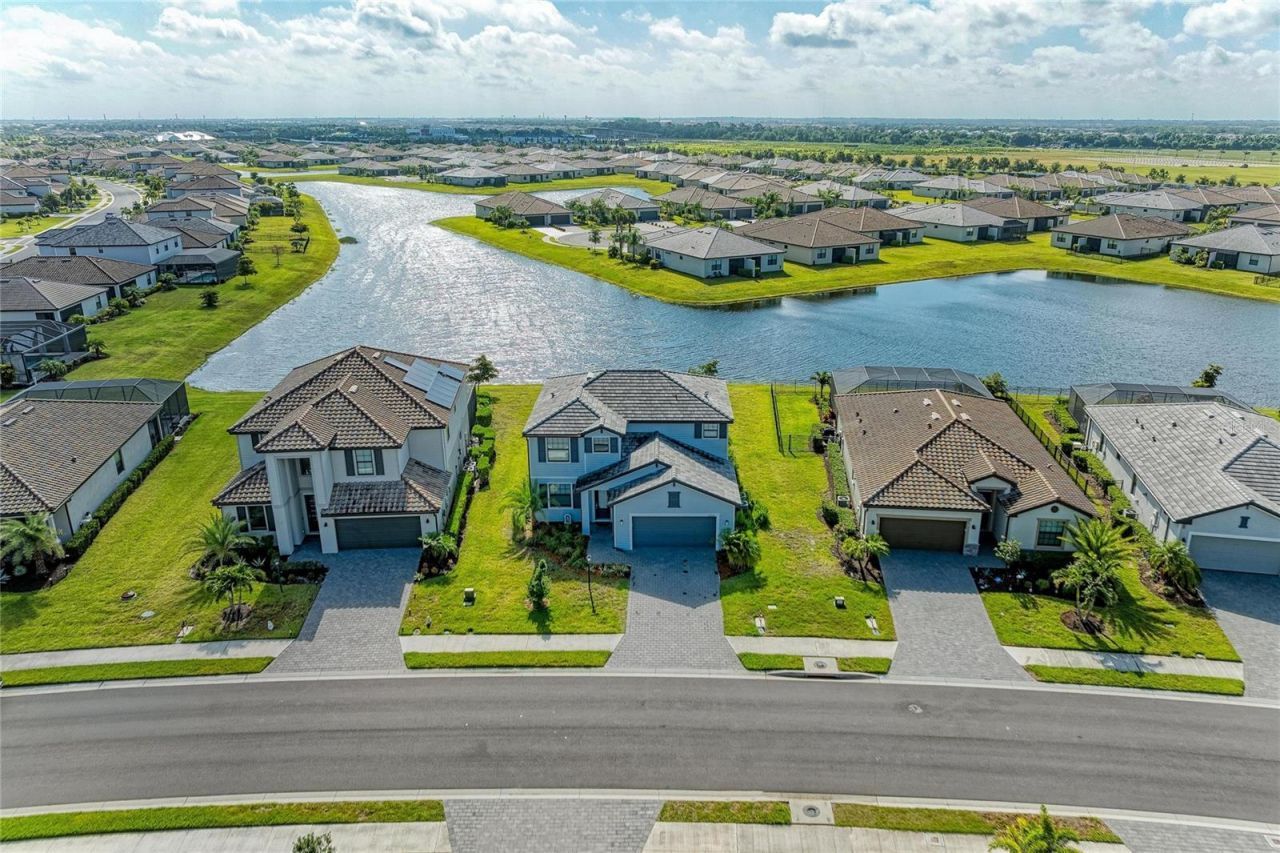 5325 Coral Reef Way, Bradenton, FL 34211 Photo