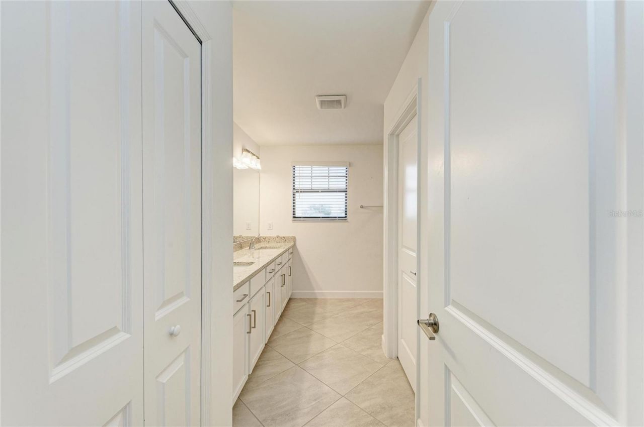 5325 Coral Reef Way, Bradenton, FL 34211 Photo