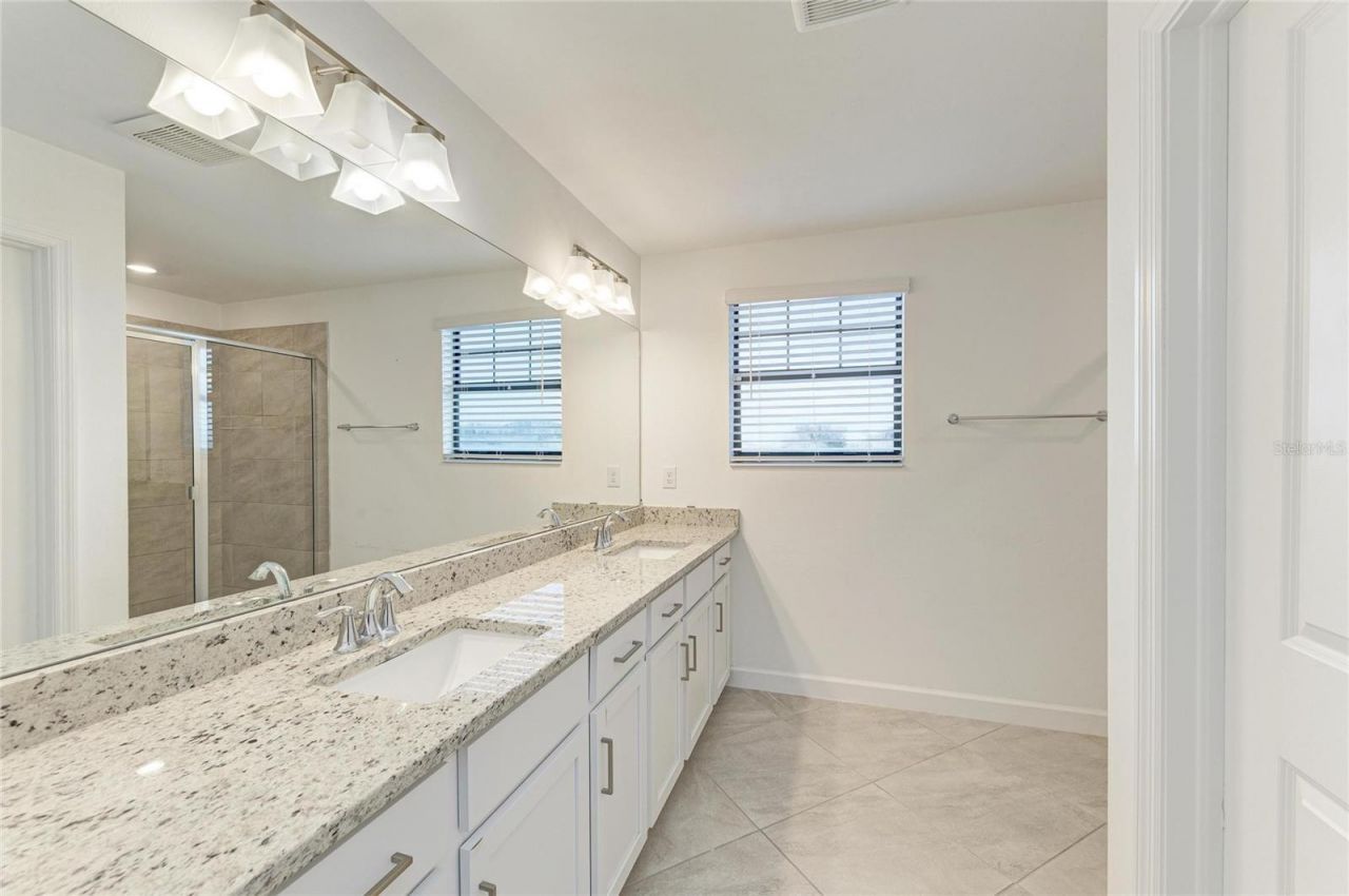 5325 Coral Reef Way, Bradenton, FL 34211 Photo