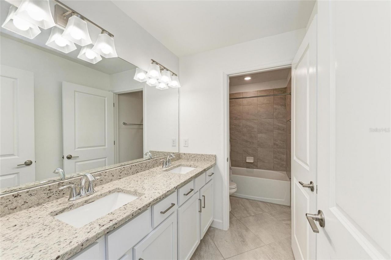 5325 Coral Reef Way, Bradenton, FL 34211 Photo