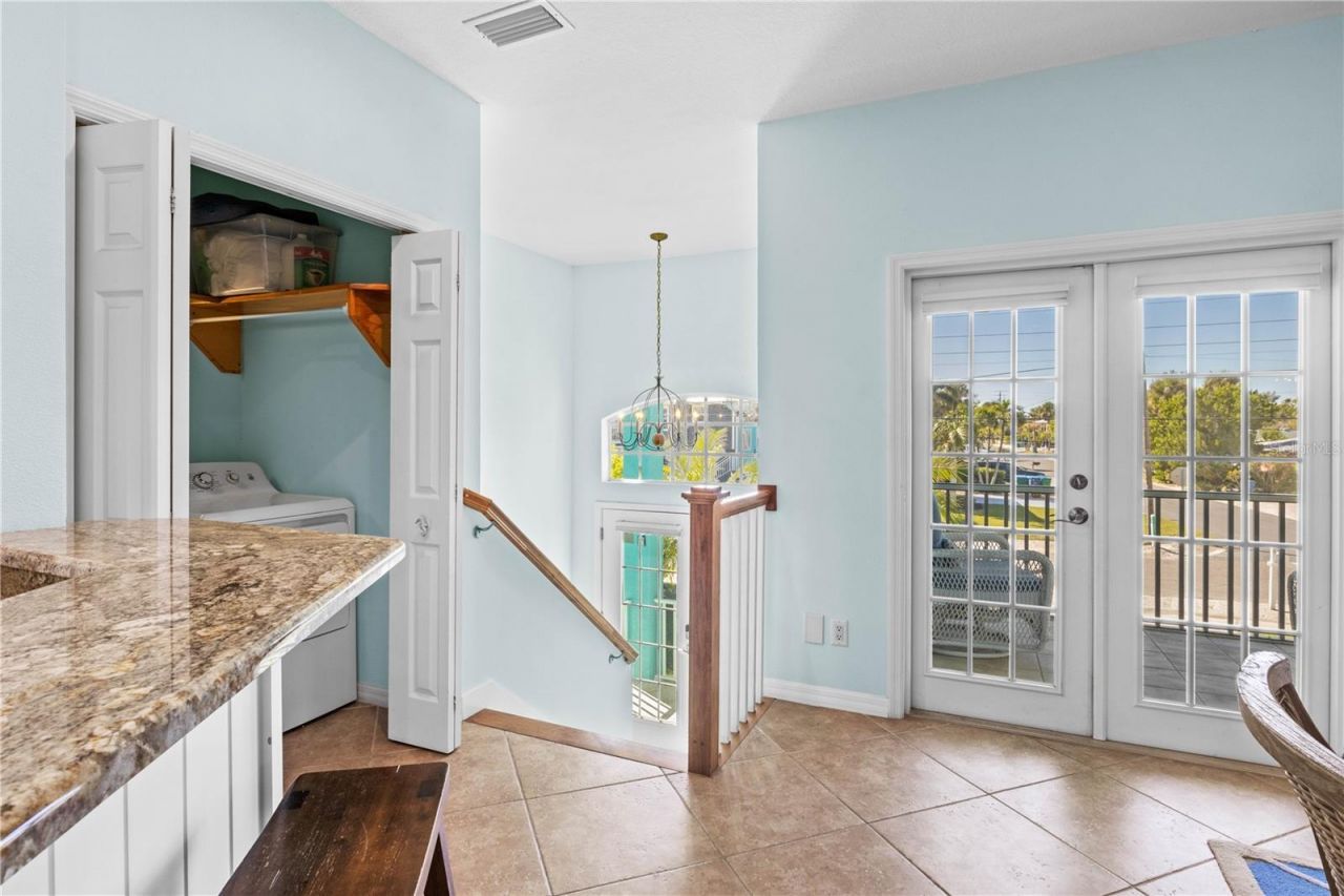 7005 Holmes Boulevard, Holmes Beach, FL 34217 Photo