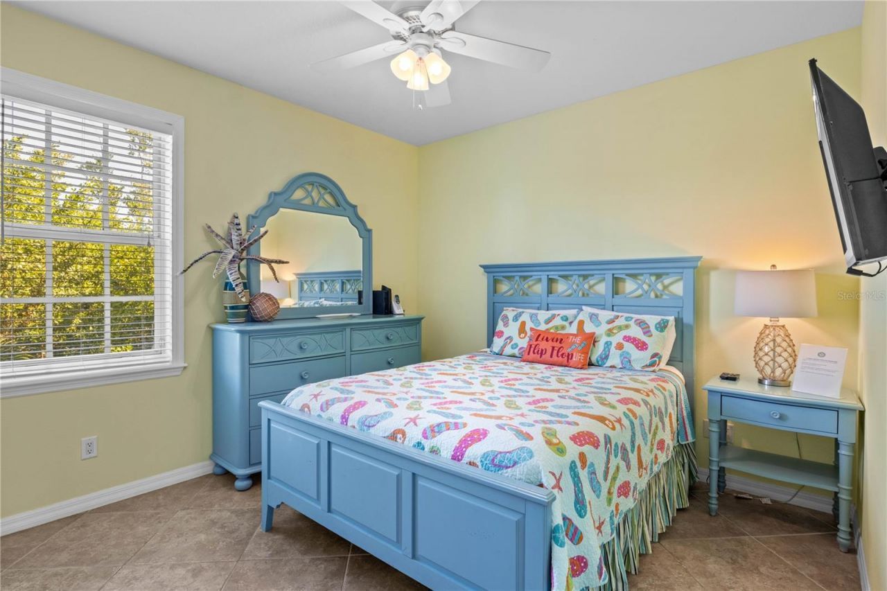 7005 Holmes Boulevard, Holmes Beach, FL 34217 Photo
