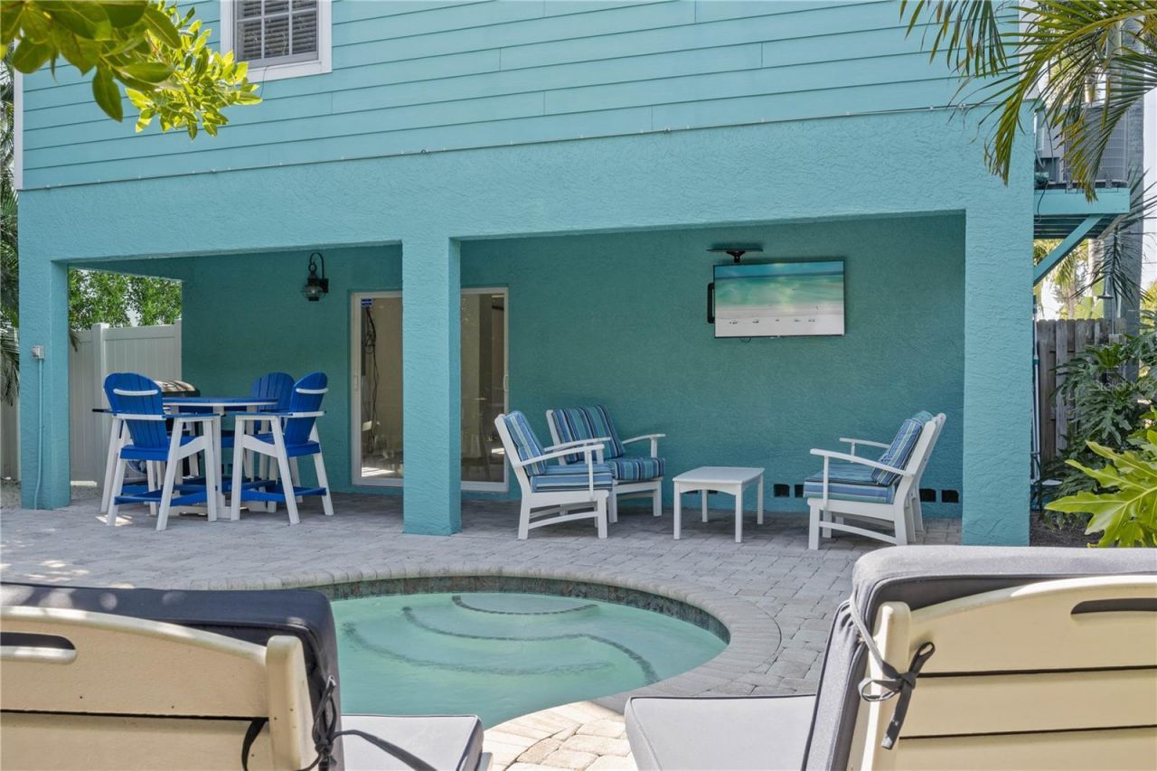 7005 Holmes Boulevard, Holmes Beach, FL 34217 Photo