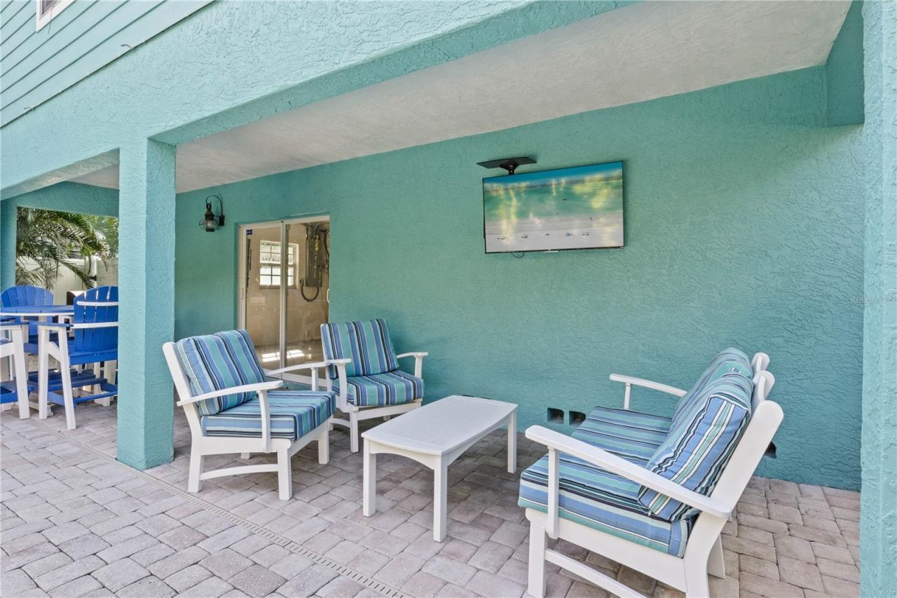 7005 Holmes Boulevard, Holmes Beach, FL 34217 Photo