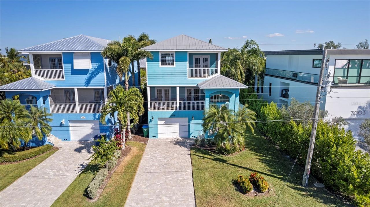 7005 Holmes Boulevard, Holmes Beach, FL 34217 Photo
