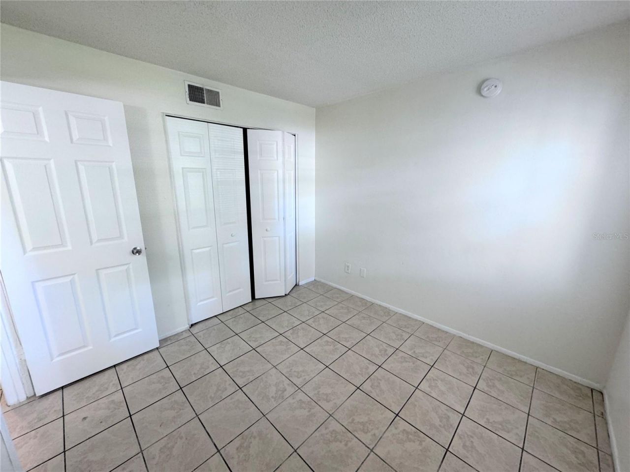 7177 E Bank Drive , Unit 102, Tampa, FL 33617 Photo