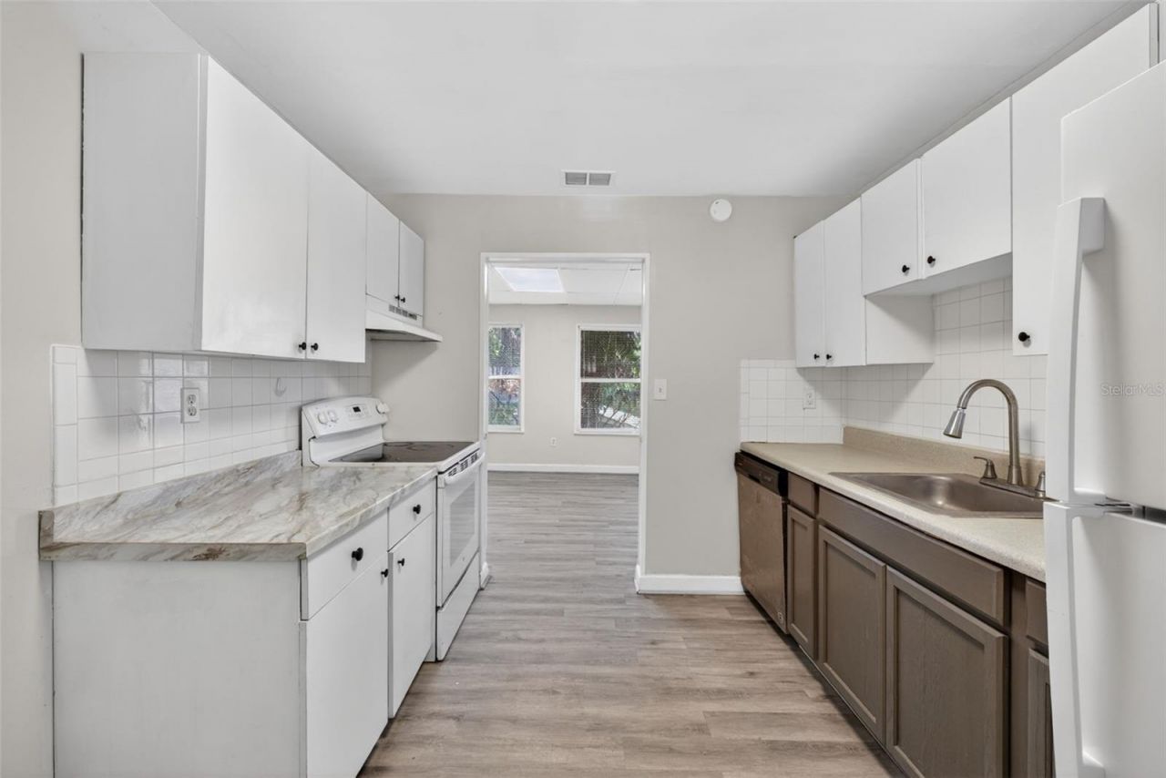114 W Wilder Avenue, Tampa, FL 33603 Photo