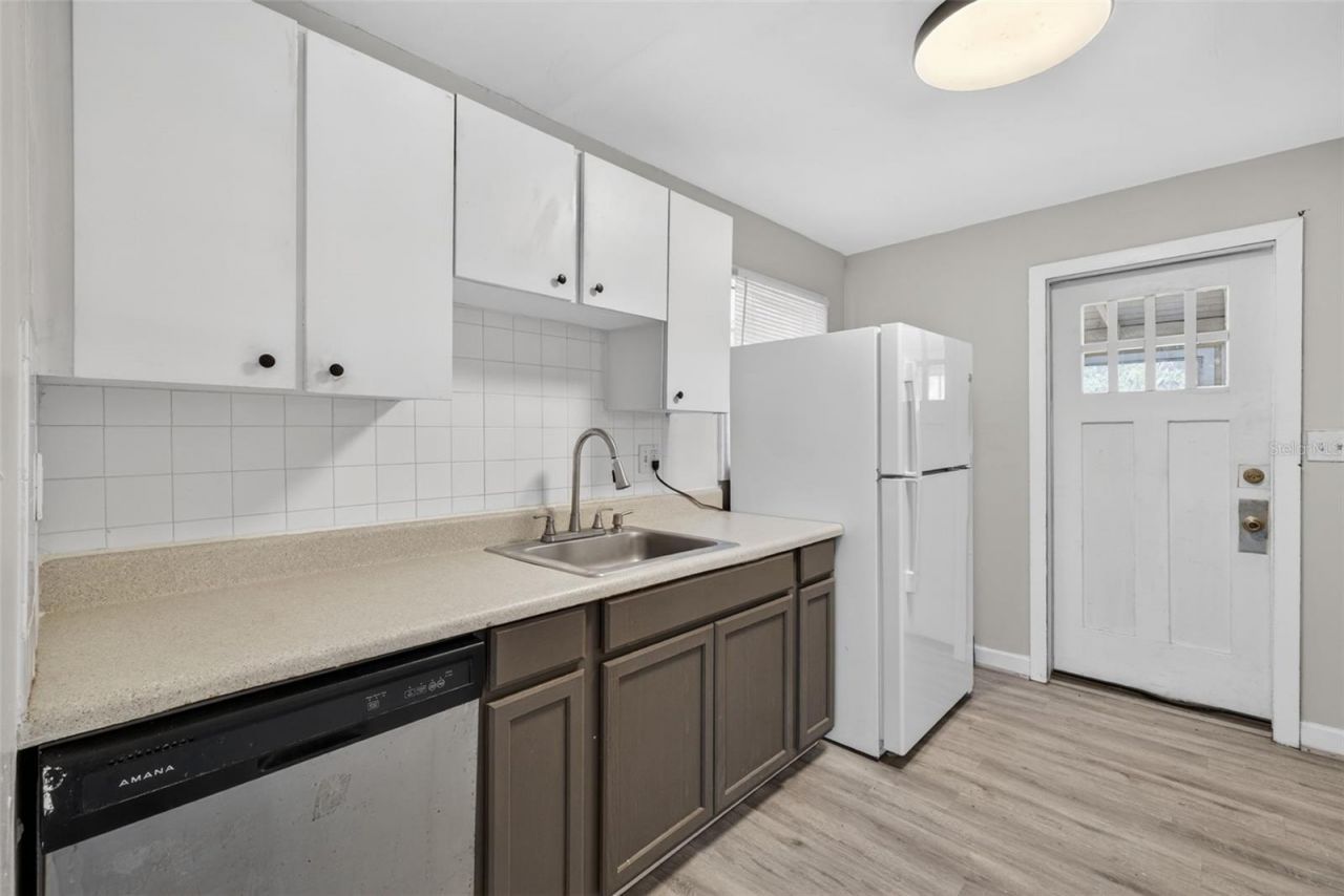 114 W Wilder Avenue, Tampa, FL 33603 Photo