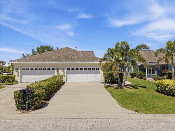 5610 GOLDEN ISLES DRIVE , APOLLO BEACH, FL 33572