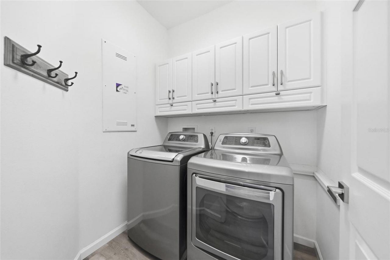 5610 Golden Isles Drive , Apollo Beach, FL 33572 Photo