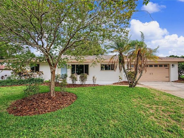 1100 CANTERBURY ROAD, CLEARWATER, FL 33764