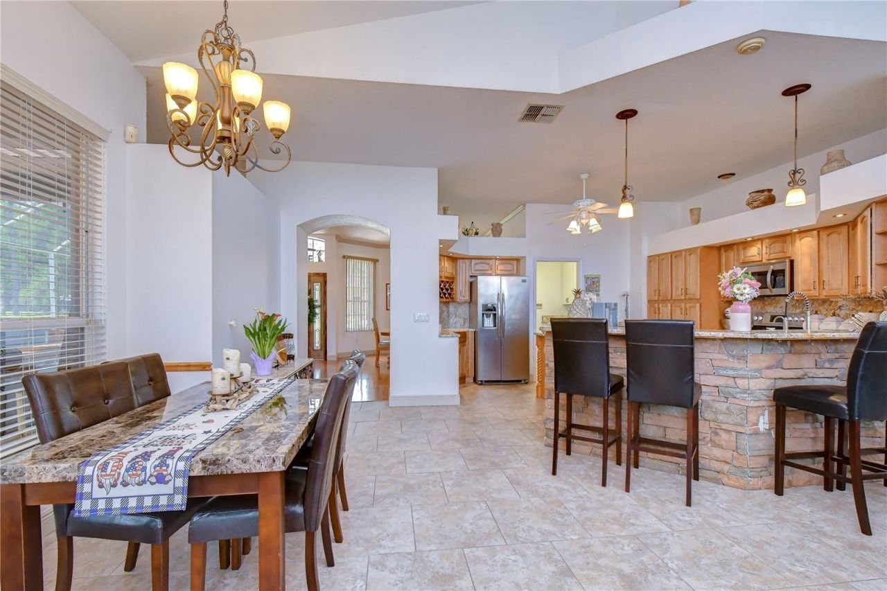 3810 Turkey Oak Drive , Valrico, FL 33596 Photo