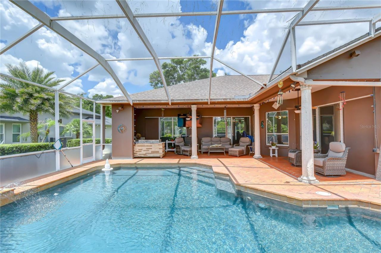 3810 Turkey Oak Drive , Valrico, FL 33596 Photo