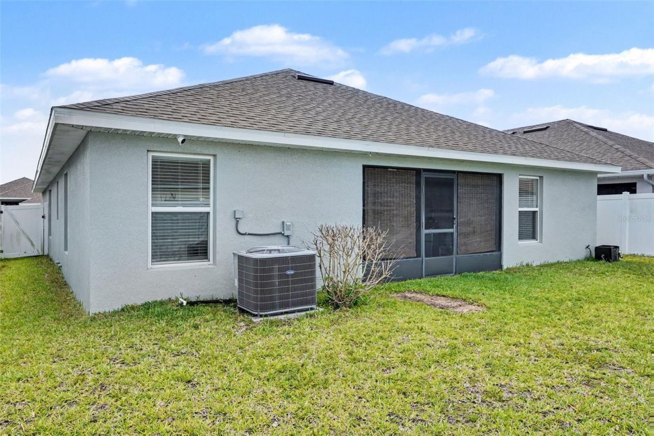 284 Citrus Pointe Drive, Haines City, FL 33844 Photo