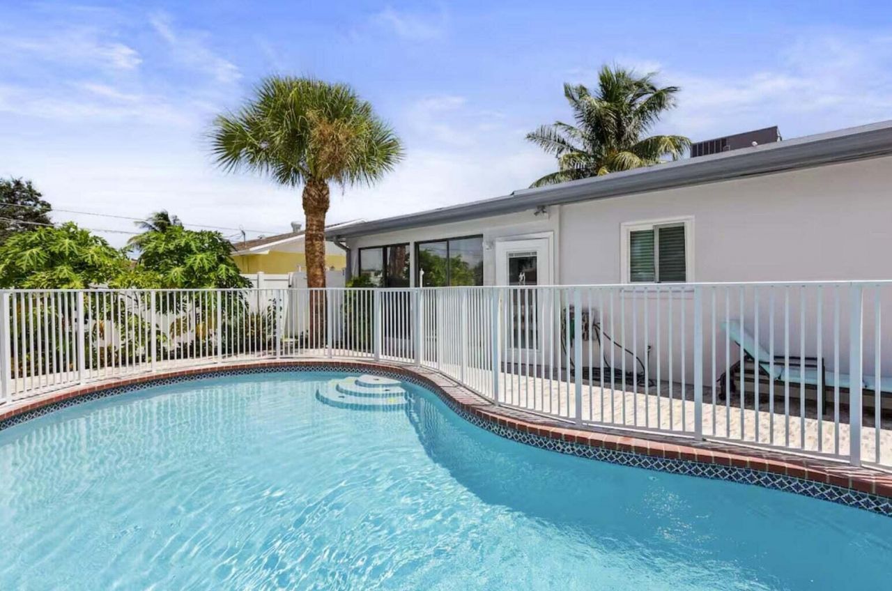 337 Balsam Street, Palm Beach Gardens, FL 33410 Photo