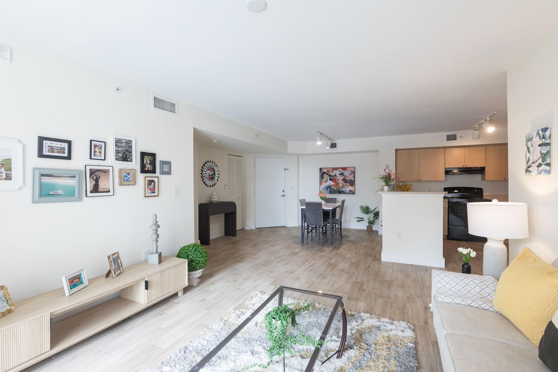 13901 SW 122nd Avenue, Unit 1-302, Miami, FL 33186 Photo