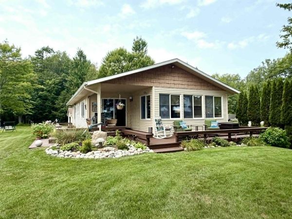 4959 W Cedar Lake Road, Greenbush, MI 48738